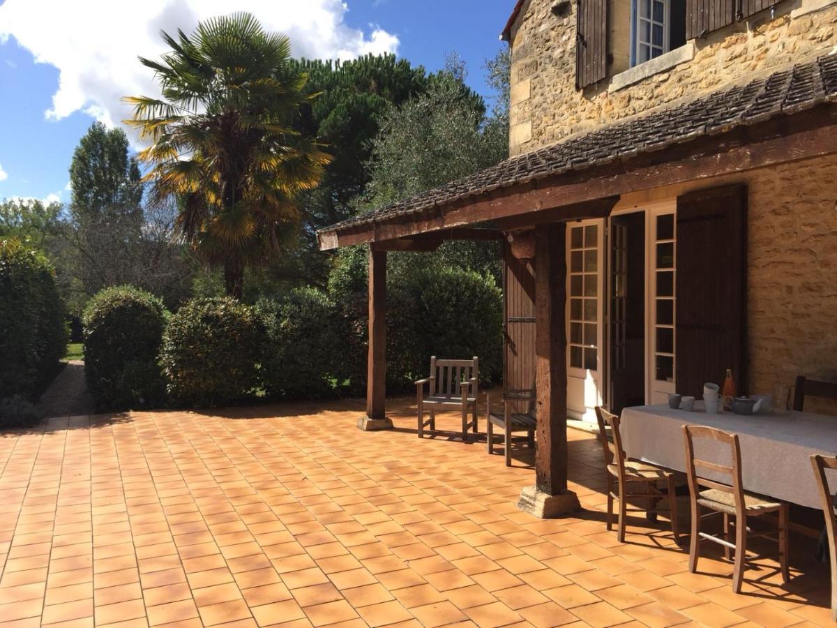 Gite Le Domaine Aubazen La Chapelle-Aubareil Εξωτερικό φωτογραφία